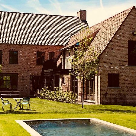 B&B Close2Ghent Heusden エクステリア 写真