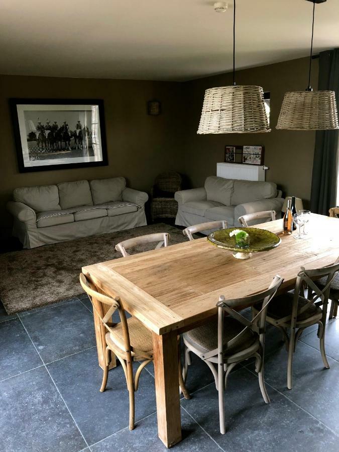 B&B Close2Ghent Heusden エクステリア 写真